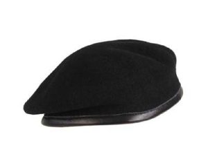 Basco Militare Francese nero in lana