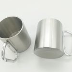 Tazza in alluminio con moschettone