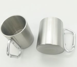 images Tazza in alluminio con moschettone