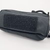 Mini Tasca nera con moschettone e strap per cintura