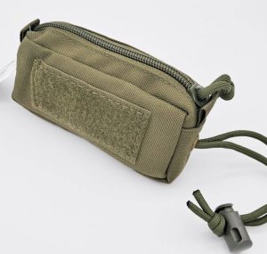Mini Tasca verde con moschettone e strap per cintura