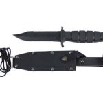 Coltello pilota con fodero in pelle di colore nero