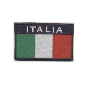 Patch Italia rettangolare ricamata su fondo blu