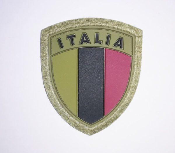 Scudetto Italia bassa visibilità plastificato con scratch