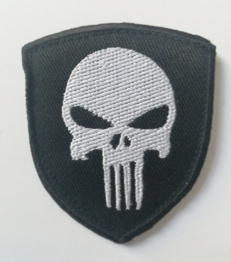 Ricamo Scudetto Punisher Nero