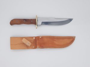 Coltello da caccia artigianale DP  con lama acciaio inox  440