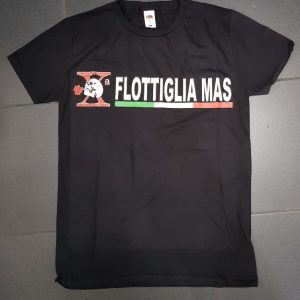 t-shirt di colore nero con stampa decima mas