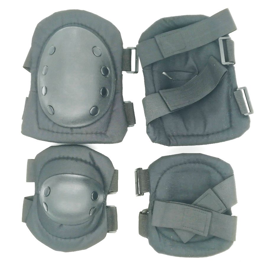 Set Completo Ginocchiere Gomitiere con protezioni nere