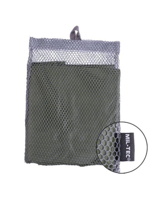 Poncho nero in vinile