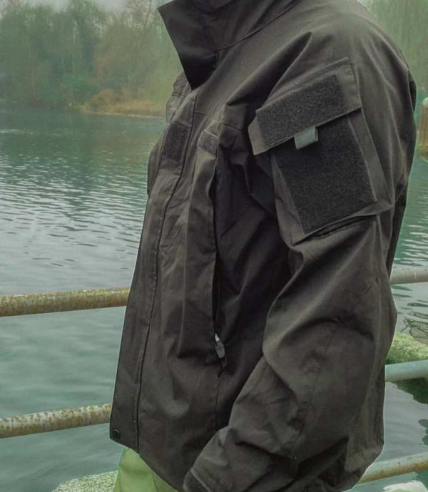 Giacca impermeabile antivento in softshell MFH verde