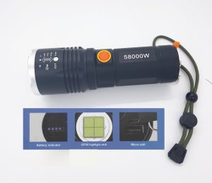 Torcia in alluminio alta luminosità con funzione power bank