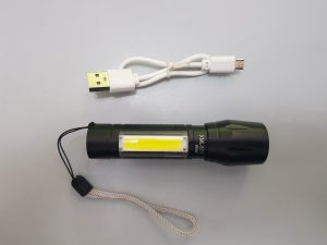 Mini torcia a led multiuso ricaricabile in alluminio