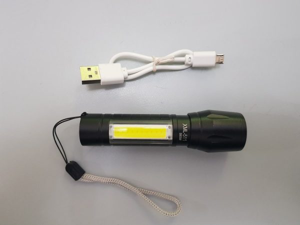 Mini torcia a led multiuso ricaricabile in alluminio