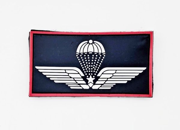 Brevetto Paracadutista bianco con stella gommato e bordo rosso