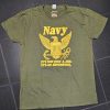 T shirt con logo NAVY di colore verde in 100% cotone